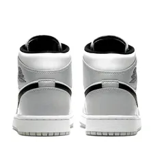 Кроссовки Nike Air Jordan 1 Mid Light Smoke Grey (Белый, Серый)