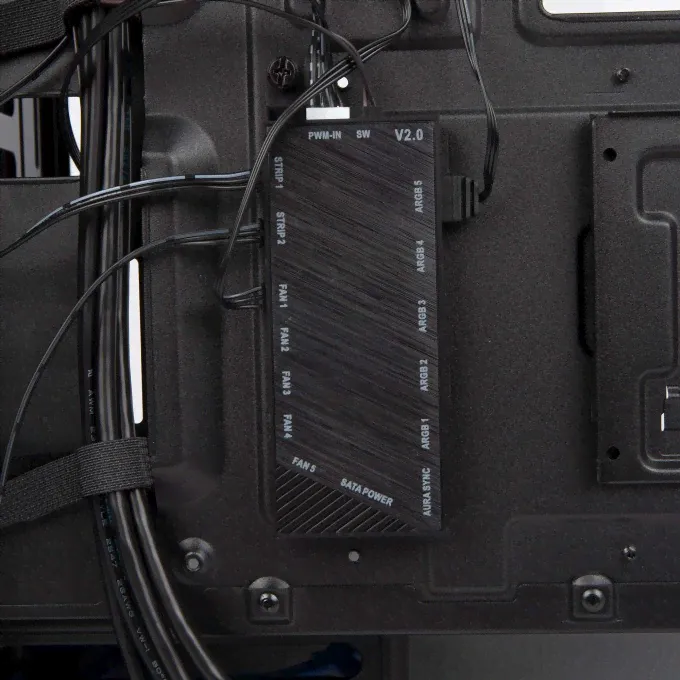 Компьютерный корпус Mid-Tower HIPER Gaming PW81-2